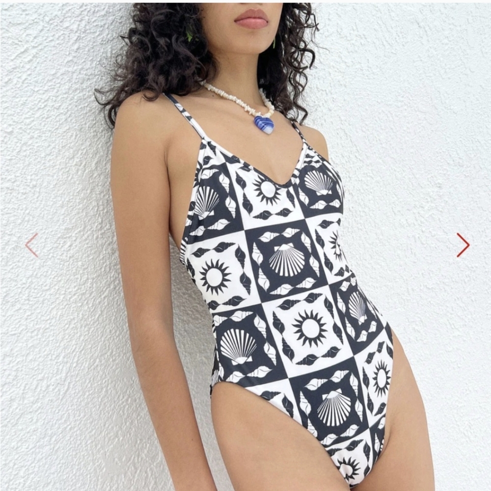 Lisa Says Gah! Harper One Piece Swimsuit XL